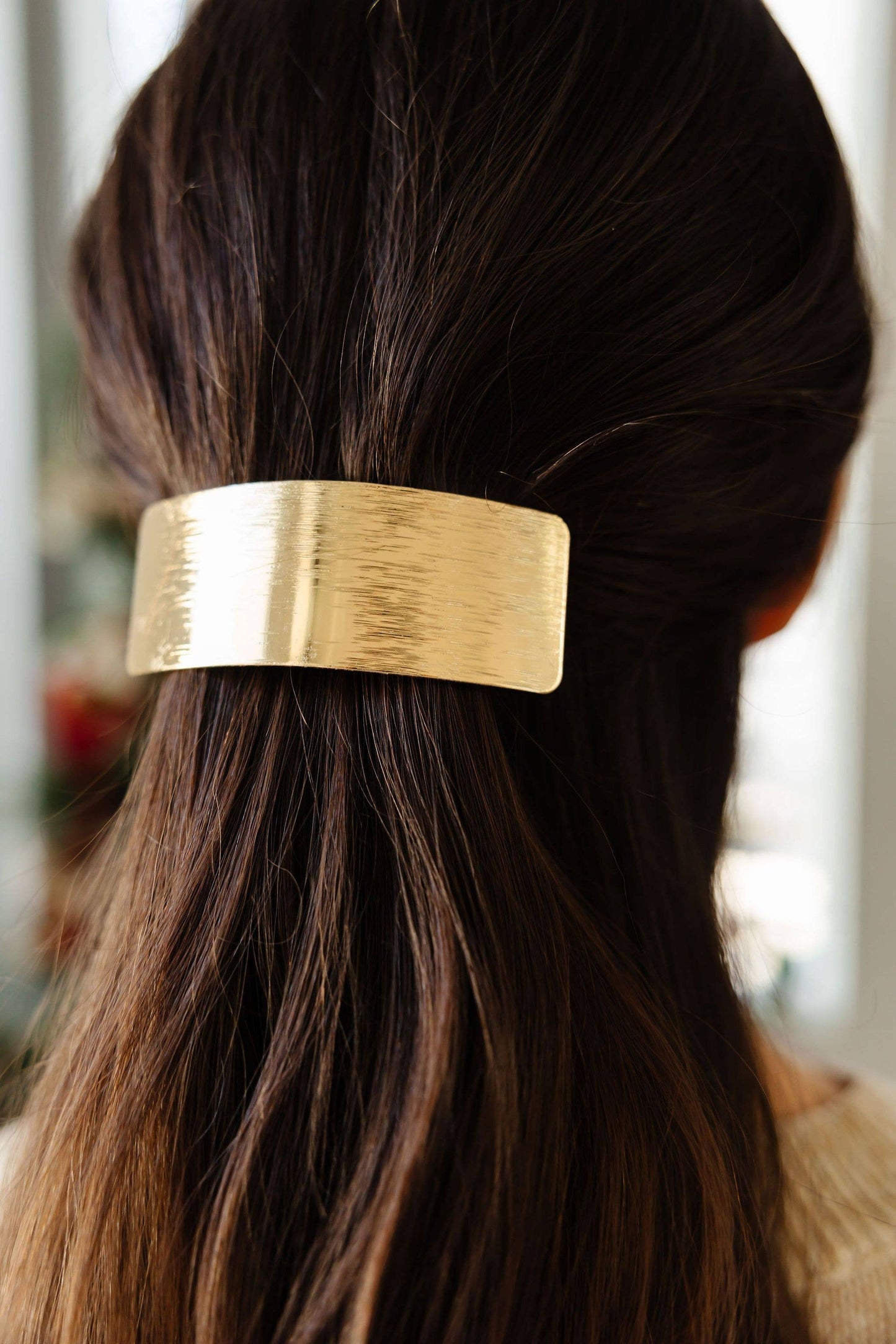 Textured Gold Bar Clip