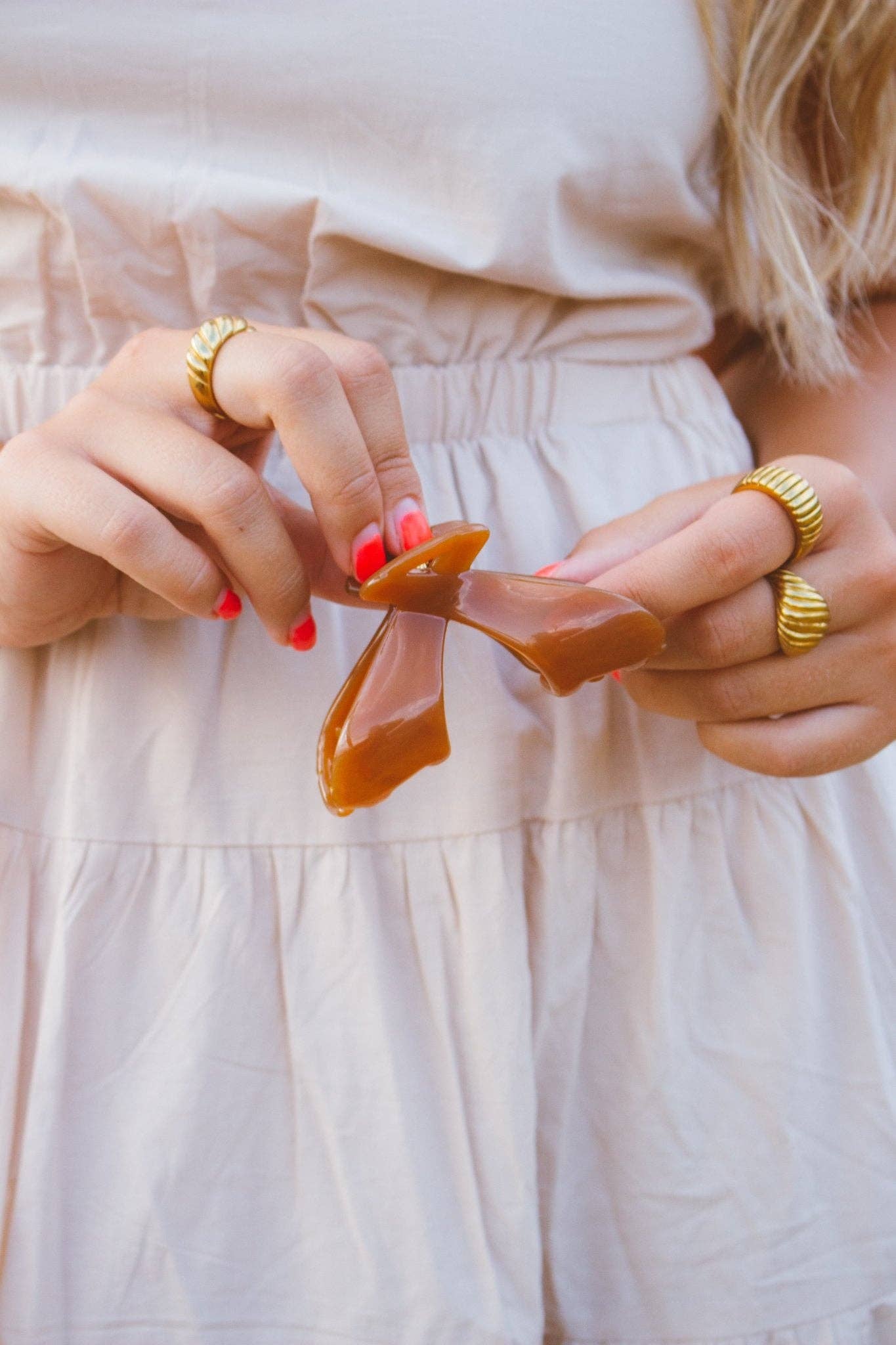 Amber Triangle Claw Clip